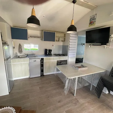 Mobilhome Les Charmettes - Fun Pass Non Inclus Campsite *