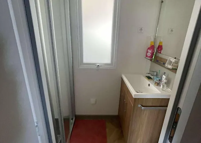 Mobilhome Les Charmettes - Fun Pass Non Inclus