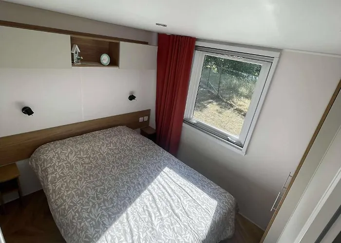 Mobilhome Les Charmettes - Fun Pass Non Inclus Camping *